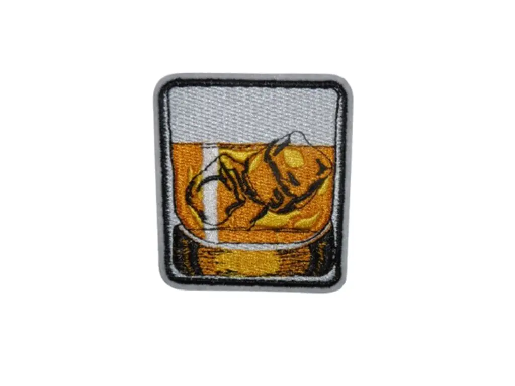 Verre Whisky Glaçon 02-1.webp